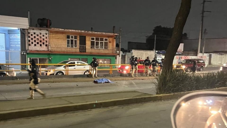 Motociclista muere tras ser arroyado por tráiler en la avenida Lázaro&nbsp;Cárdenas