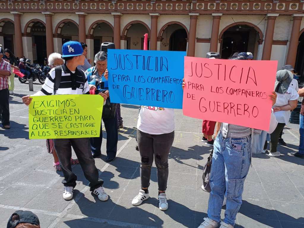 Antorchistas protestan para exigir justicia por familia asesinada en&nbsp;Guerrero