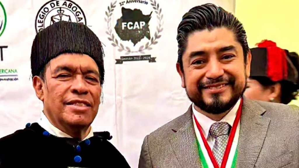 Reconocen con grado de Doctor Honorífico Gran Maestro a Arturo Conde, vicerrector de la&nbsp;UDC